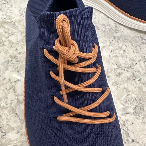 NEW MEN'S DARK BLUE NAVY PULL ON WHITE SOLE SOLED SHOES SIZE 15 EU 39 - Picture 4 of 9